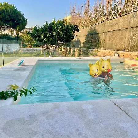 Loretta With Pool, Jacuzzi And Garden *