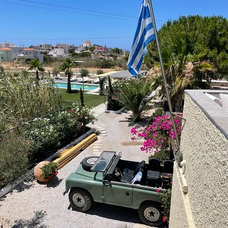 Loretta With Pool, Jacuzzi And Garden * Posidhonia (Syros)