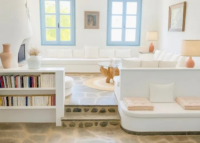 Loretta With Pool, Jacuzzi And Garden Villa