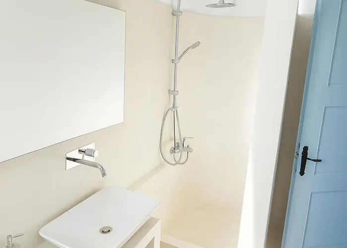 Loretta With Pool, Jacuzzi And Garden Posidhonía